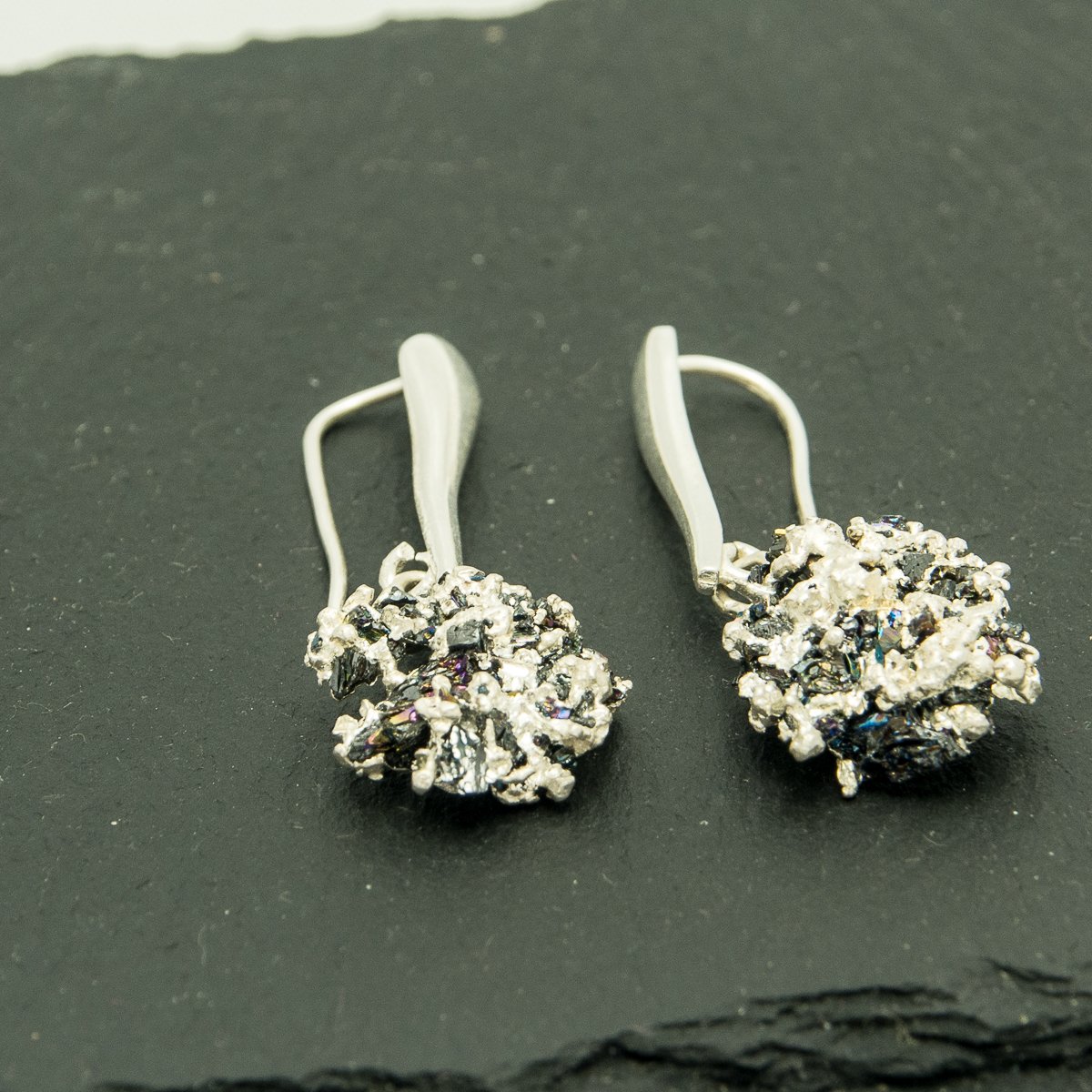 Pendientes plata y mineral